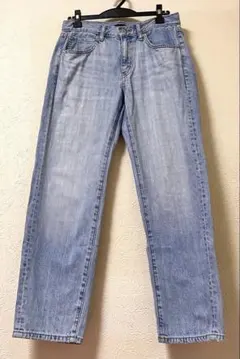 ユニクロ ジーンズ　テイパードブルーデニム☆ストレート