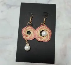 水引梅結びのアシンメトリーピアス