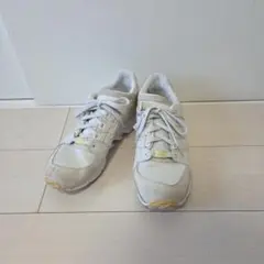 Item thumbnail for item bf0bdba4-868c-4ca6-b225-cbfdad8da512