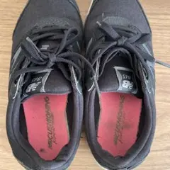 New Balance スニーカー