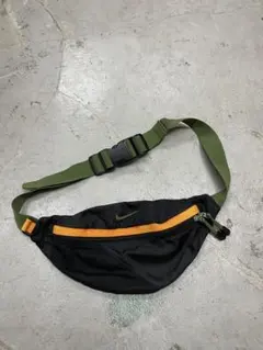 Item thumbnail for item c3340044-ad8d-452c-9de7-7c3aabbd97ca