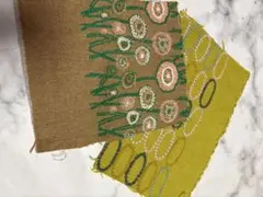 path tarte マスタード　みみつきはぎれ　ミナペルホネン