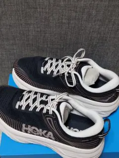 【新品】HOKAウィメンズボンダイ7／スニーカー25cmブラック
