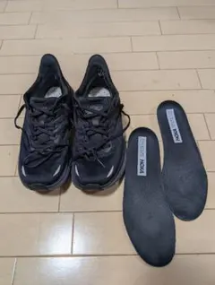 ホカオネオネ クリフトン8 26cm Hoka 26.0cm オールブラック