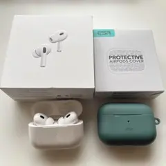 AirPods Pro（第2世代）USB-C充電タイプ＋カラビナ付きケース