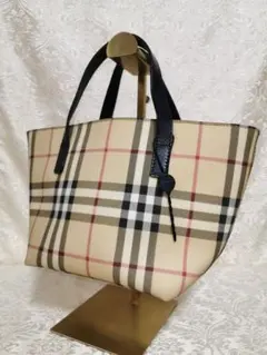 バーバリー　ロンドン　ハンドバッグ　チェック柄　PVC　レザー　イタリア型