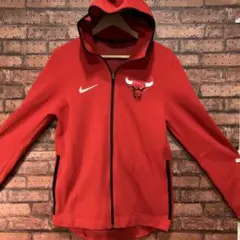 NIKE×シカゴ・ブルズ DRI-FIT フーディ NBA