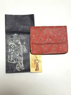 和装バック　本革　赤い花柄