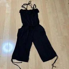 ♯134黒 フリル付きオールインワン