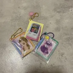 ラブベリ　アクリルキーホルダー 3個セット キャラクター