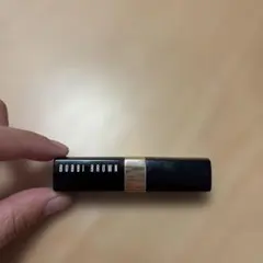 BOBBI BROWN オイルインフィーズドリップカラー　ブルーラズベリーのサムネイル