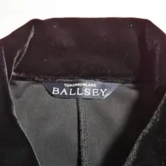 Item thumbnail for item 3f5d6593-078e-460e-8f42-e5f545d5f9f8