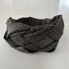 Item thumbnail for item b6ba4e5a-cadf-4480-8eb2-71a9aedf671d