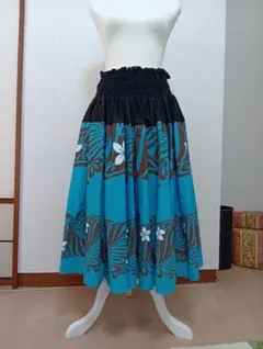 フラダンス用パウスカート 青と黒の花柄　75センチ
