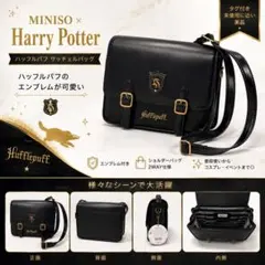 激レア‼️Kith Monogram Saffiano Mini Pouch - メルカリ
