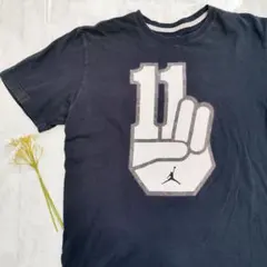 ​激レア ジョーダン11 Tシャツ XL 黒 ナイキ グランジ 雰囲気系 古着のサムネイル