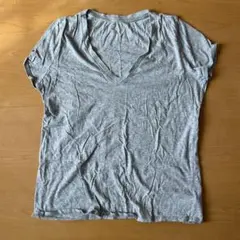 GAP グレー Vネック 半袖Tシャツ