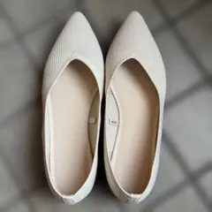 Item thumbnail for item a7bff6a5-5f5f-4439-818a-3ff6ac68f4a8