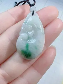 CS-0378天然本翡翠《本物保証》「如意」翡翠ペンダント ネックレス