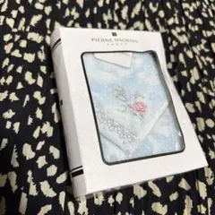 PIERRE BALMAIN 刺繍入りハンカチ PB80504W