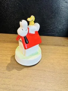 スヌーピー オルゴール 陶器 USJ - メルカリ