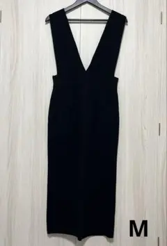 ◆どれみ様専用　美品　ジーユー　ニットジャンパードレス　M ブラック