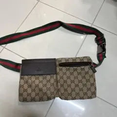 GUCCI ボディバッグ・ウエストポーチ GGパターン - メルカリ