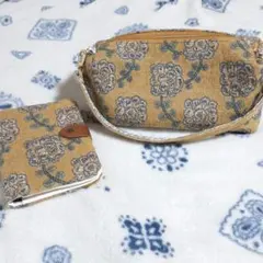 ミナペルホネン ハンドバッグ 手帳型マルチケース お薬手帳