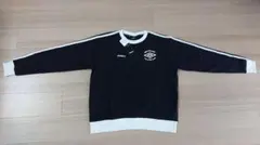 【新品タグ付】umbro ウィンブルドン トレーナー M ブラック 白2本ラインのサムネイル