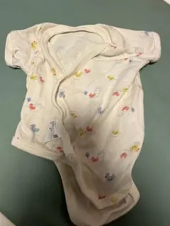 ベビー肌着　半袖　ボディスーツ　ユニクロ