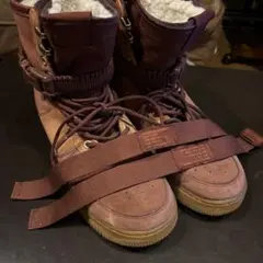 NIKE エアフォース1 ハイカット　ムートン
