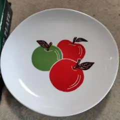 KALDI GALETTE PLATE りんご柄 プレート 皿　未使用新品のサムネイル