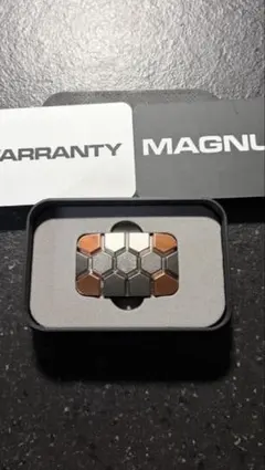 magma glass uco 近々オークション形式にて販売予定です。 magma glass uco 近々オークション形式にて販売予定です。 - メルカリ