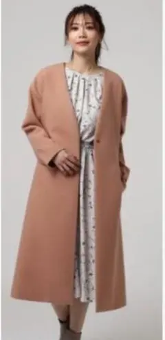 ★最終値下げ★【極美品】UNTITLEDノーカラー　ウールコート　ピンクベージュ