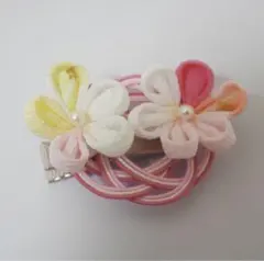 つまみ細工と水引のベビークリップ