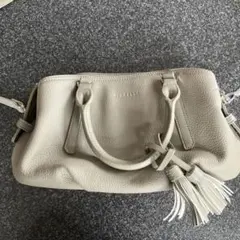 FIORELLI 2way ショルダーバッグ タッセル付きのサムネイル