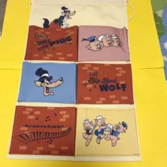 ディズニー　3匹の子ぶた　ウォールポケット