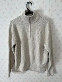 ハイネック セーター　ジッパー　ユニクロ