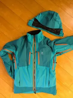 Item thumbnail for item f0dbe4f3-337f-4100-aa66-ee585d80e1f0