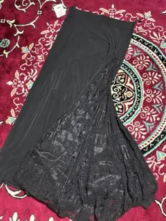 新品未使用　黒 フレアロングスカート レース