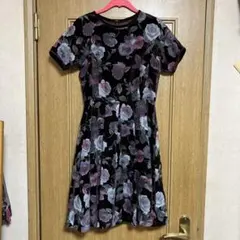 レストローズのワンピース