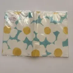 未使用　TOCONUTS Fortunate 花柄ブックカバー