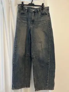 GU バレルレックジーンズ