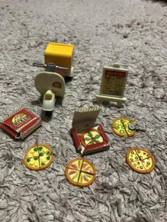 人形1体付き　シルバニアファミリー ピザ配達セット