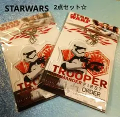 STAR WARS スターウォーズアクリルキーホルダー2点セット