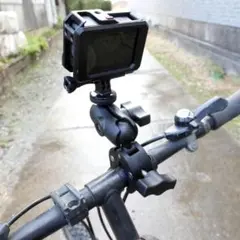 ハンドルマウント　ツーリング　自転車　オートバイハンドル固定用クリップマウントのサムネイル