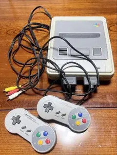 Nintendo Super Famicom 本体 コントローラー2個付き
