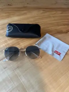 Ray-Ban ラウンドサングラス ゴールド/ブルー
