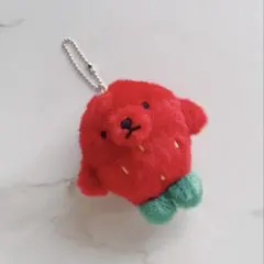 たべものあざらし　ぬいぐるみ　いちご　アザラシ　マスコット　ガチャ