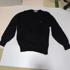 H627 ブラック Vネック ニット